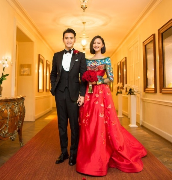 Dam cuoi sao Anh hung xa dieu anh 1