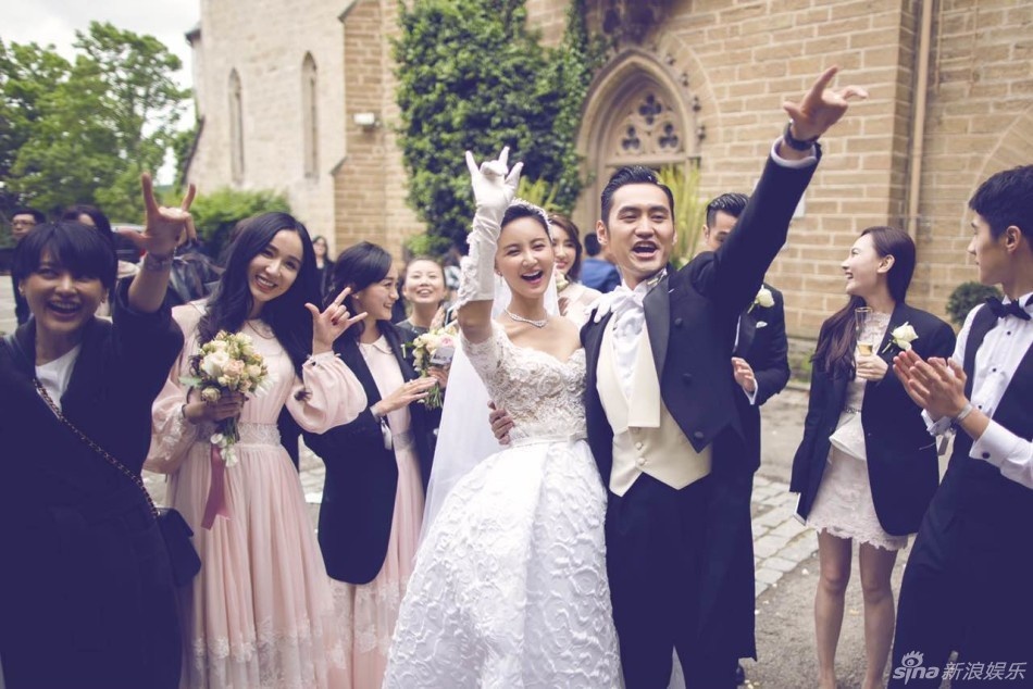 Dam cuoi sao Anh hung xa dieu anh 9