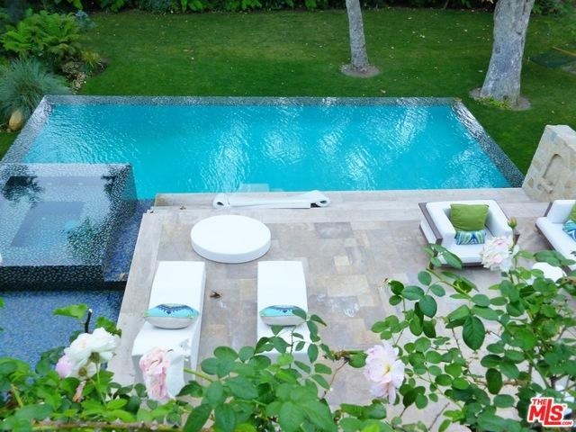 Biet thu 28 trieu USD cua Jennifer Lopez anh 7