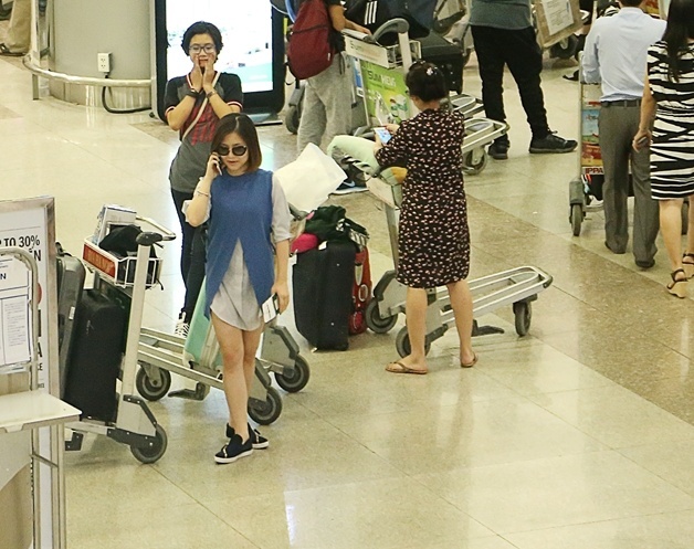 Huong Tram duoc chao don anh 1