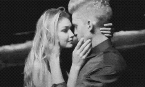 Lich su tinh truong toan trai dep cua Gigi Hadid hinh anh