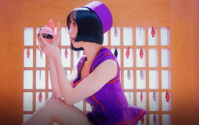 Đạo diễn thừa nhận MV EXID gợi dục ảnh 2 Dao dien thua nhan MV EXID goi duc anh 2