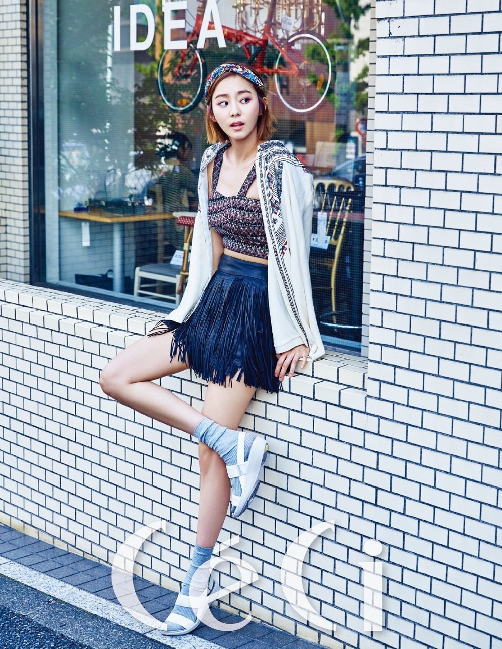 UEE phong khoang voi style boho anh 1
