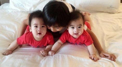 Ngam anh hai quy tu song sinh nha Lam Chi Dinh hinh anh