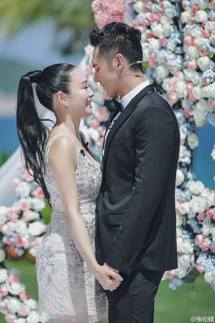 Sao goc Viet Chung Le De duoc cau hon anh 7