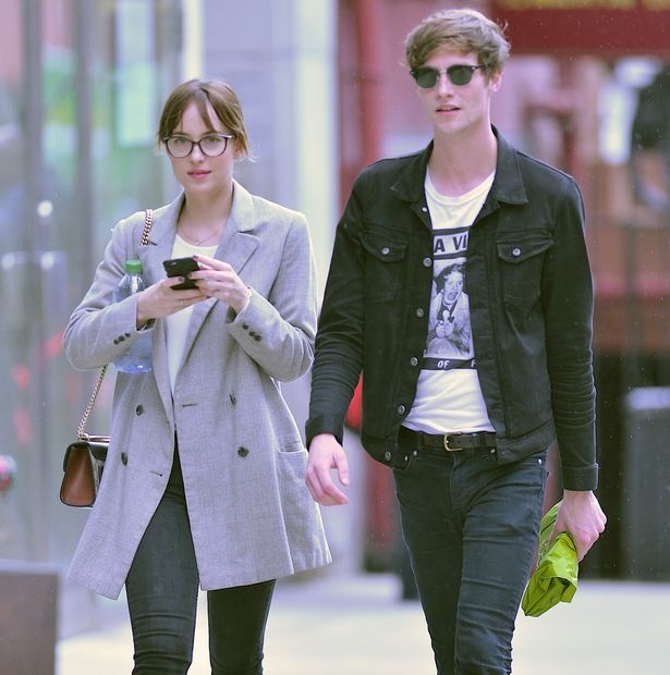 Kiều nữ ’50 sắc thái’ chia tay bạn trai ảnh 1 Kieu nu ’50 sac thai’ chia tay ban trai anh 1