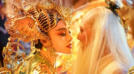 Pham Bang Bang 'thach thuc' Ly Lien Kiet hinh anh