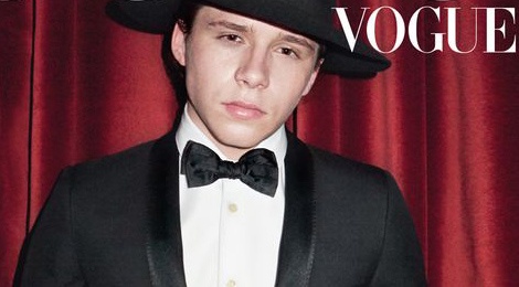 Victoria Beckham khoe quy tu lam mau trang bia hinh anh