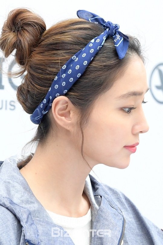 Ba xa Lee Byung Hun mac kem dep anh 4