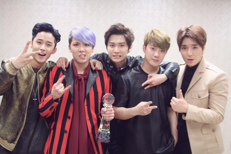 10 boy group Kpop doat cup nhieu nhat lich su anh 1