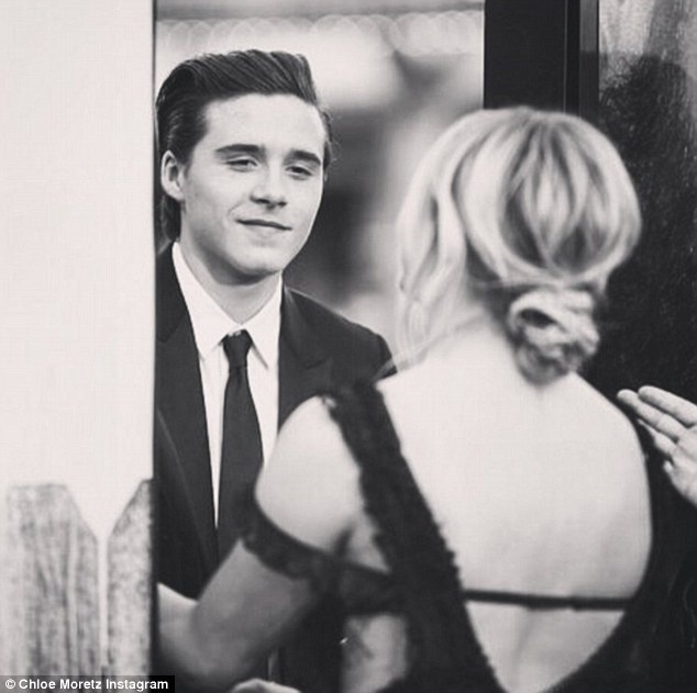 Quý tử nhà Becks và bạn gái ảnh 2 Quy tu nha Becks va ban gai anh 2