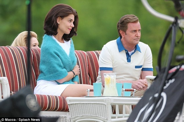 Katie Holmes lam phu nhan tong thong anh 4