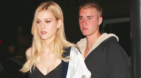 Justin Bieber dua kieu nu ve nha qua dem hinh anh