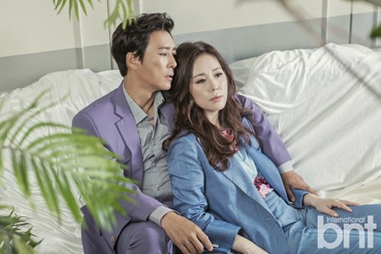 Tai tu ‘Moi tinh dau’ om vo ngot ngao tren tap chi anh 1