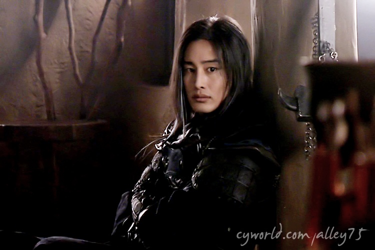 Nhung dien vien xuat than gia the cua man anh Han anh 5