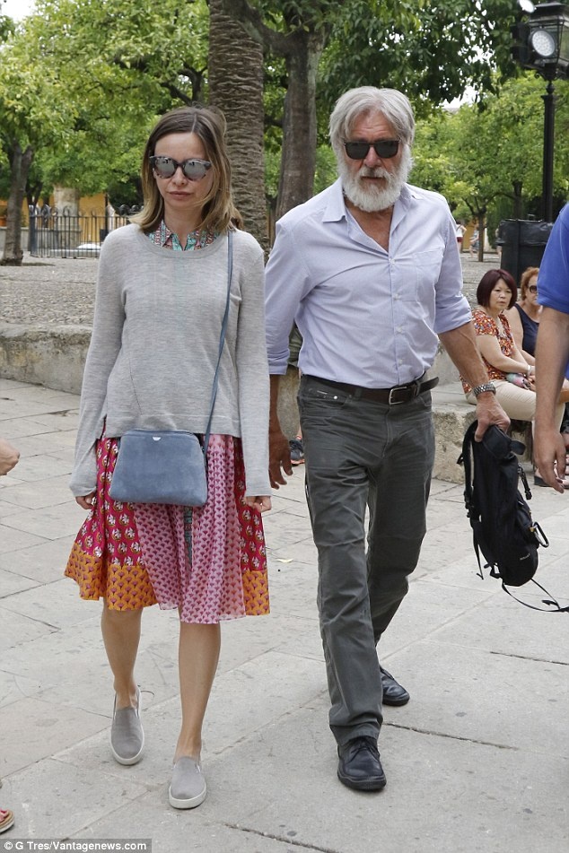 Tai tu Star Wars bat ngo xuat hien gia nua tren pho anh 2