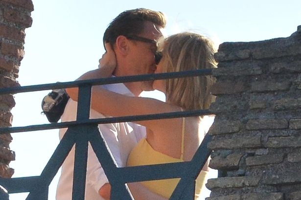 Taylor Swift chuan bi viet ca khuc moi ve nguoi tinh 'Loki' hinh anh