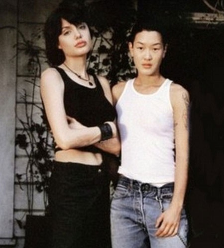 Nhung cuoc tinh cua Angelina Jolie anh 1