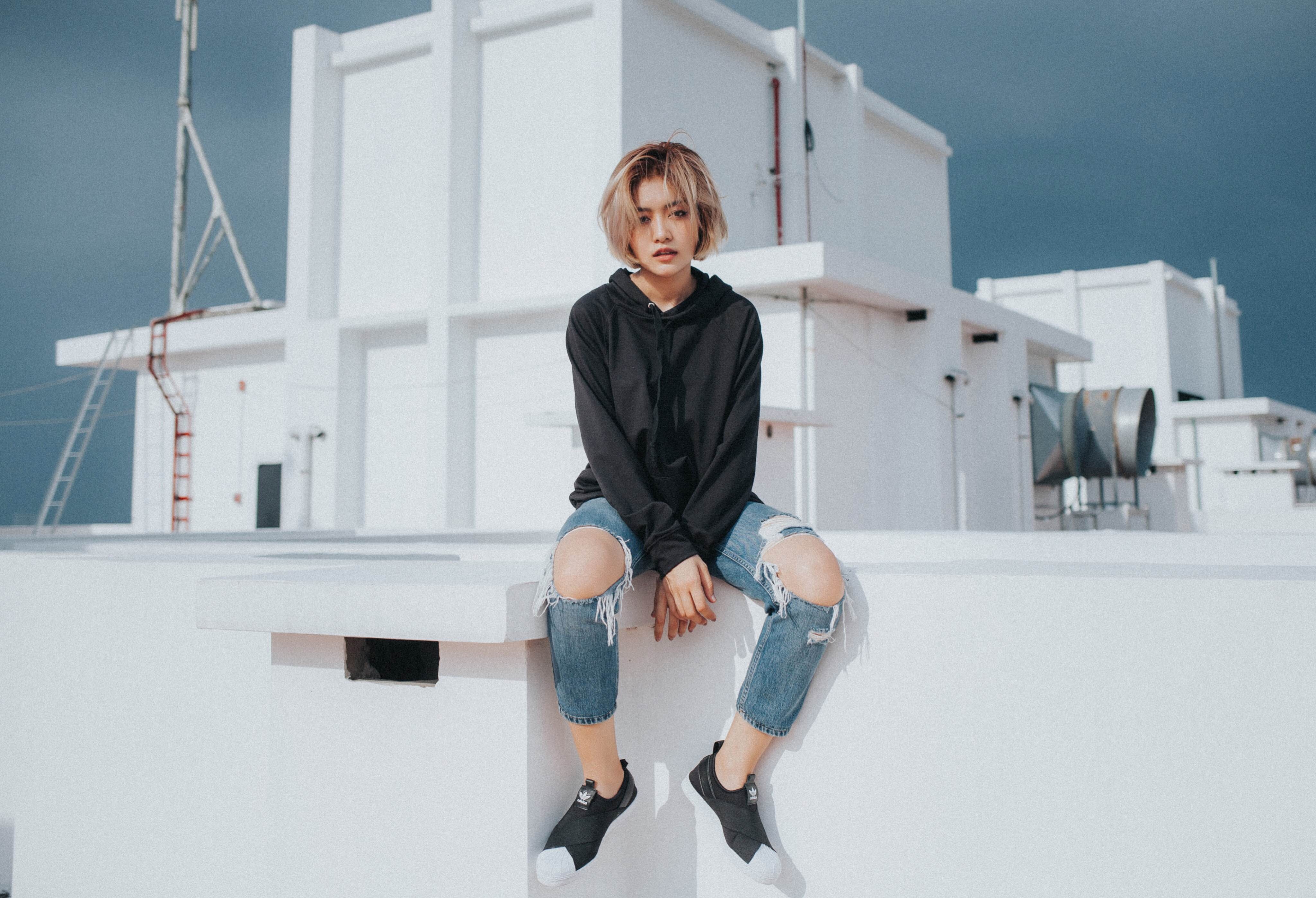 Nga Wendy goi y cach len do cho ngay cuoi tuan hinh anh