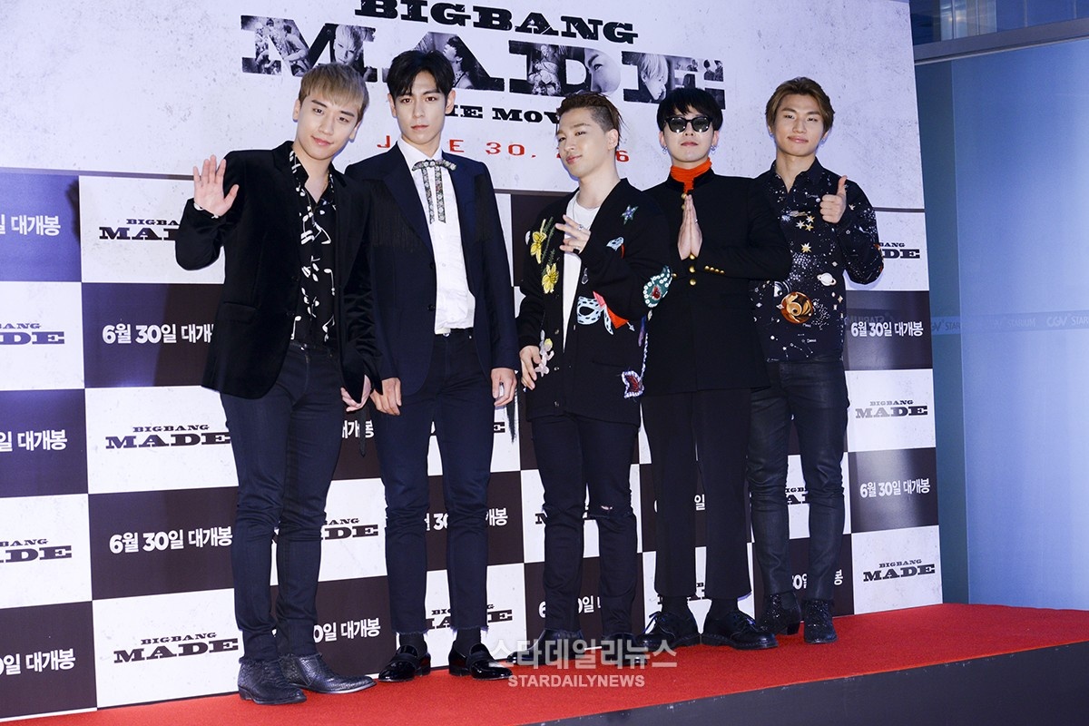 G-Dragon và Seungri đấu võ thuật trên sân khấu  ảnh 3 G-Dragon va Seungri dau vo thuat tren san khau anh 3