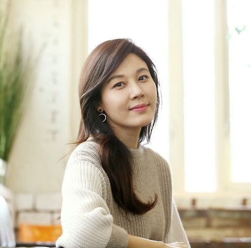 Loat my nhan tu tuan van xuan sac cua xu Han anh 9