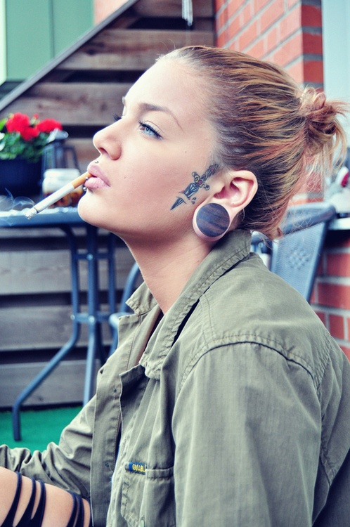 Nguy hiem chet nguoi tiem an trong cac chieu thuc lam dep anh 3