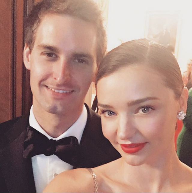 Miranda Kerr và trái ngọt tình yêu với tỷ phú công nghệ ảnh 3 Miranda Kerr va trai ngot tinh yeu voi ty phu cong nghe anh 3