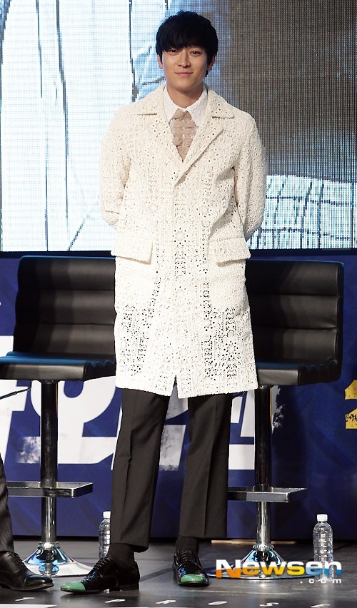 Tham hoa thoi trang cua my nam Han anh 5