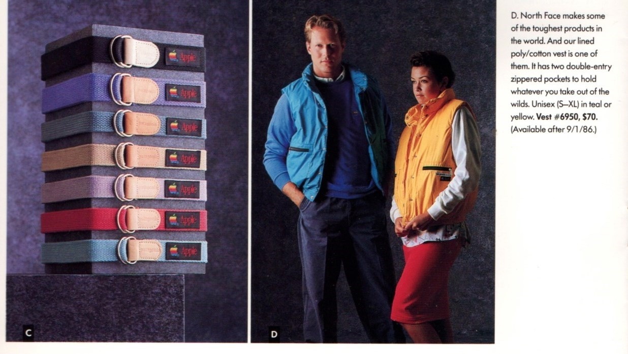 Giải mã sức hấp dẫn của ‘thời trang phượt’ North Face  ảnh 2 Giai ma suc hap dan cua ‘thoi trang phuot’ North Face anh 2