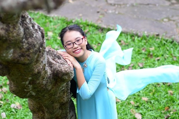 Phương Mỹ Chi ảnh 1 Phuong My Chi anh 1