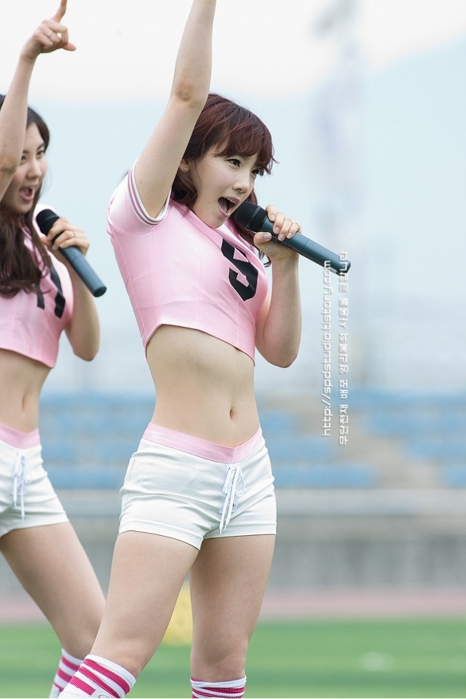 Loat khoanh khac goi cam cua Taeyeon (SNSD) anh 4