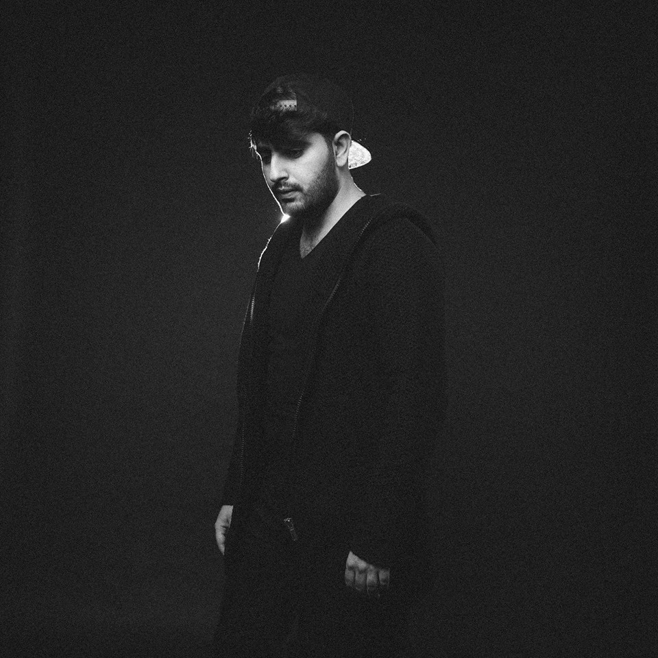 Son Tung dao nhac anh 2