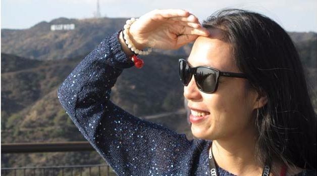 Dao dien Nguyen Hoang Diep nhan Huan chuong Hiep si Phap hinh anh