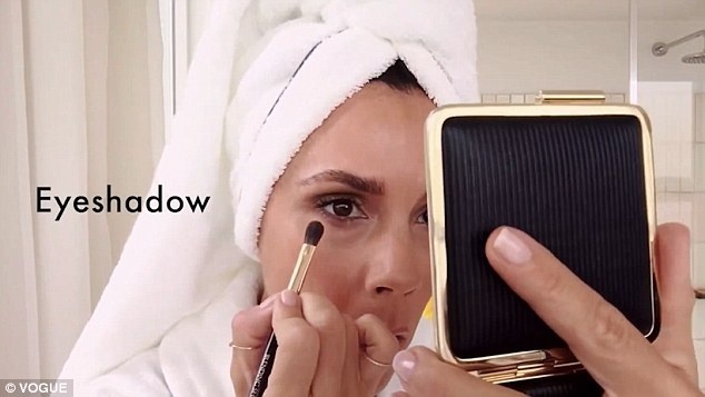 Victoria Beckham trang diem anh 3