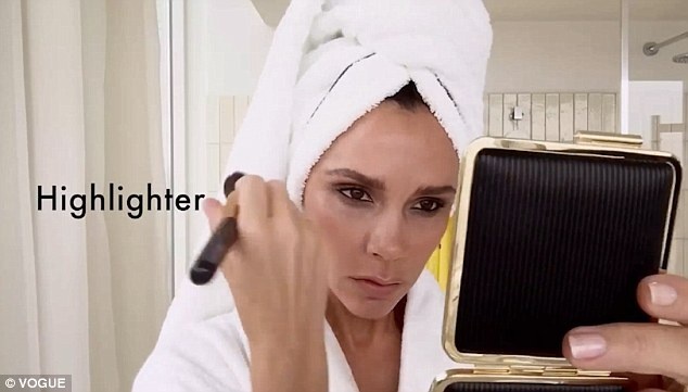 Victoria Beckham trang diem anh 5