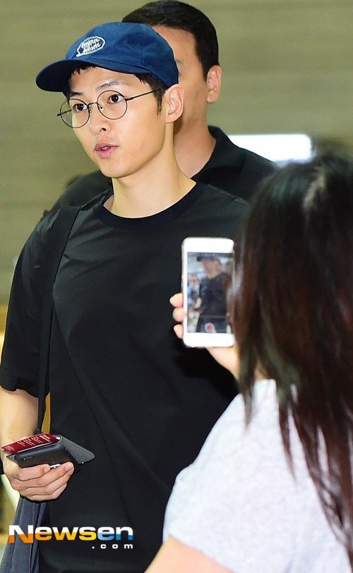 Song Joong Ki lo chieu cao anh 6