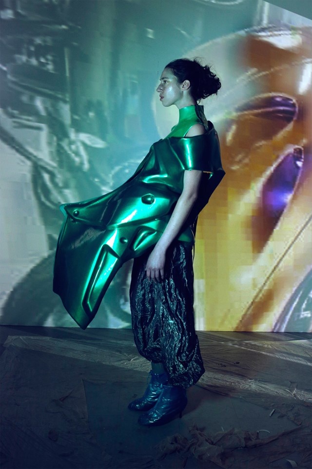 Khi quan ao duoc lam tu…vo xe may anh 4