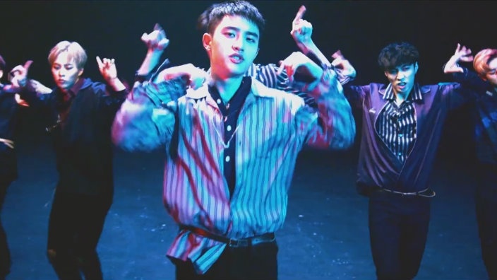 EXO bat ngo vi MV moi anh 2