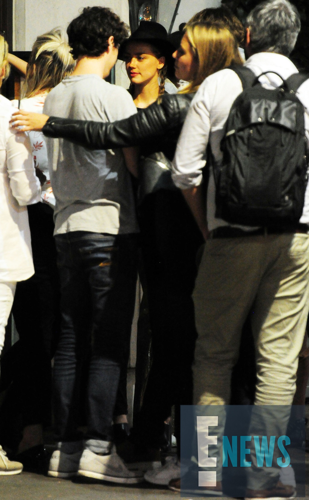 Amber Heard vui ve tiec tung sau khi chia tay Johnny Depp anh 6