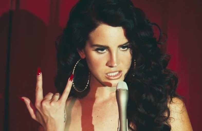 Hang loat ca khuc cua Lana Del Rey lai bi ro ri hinh anh