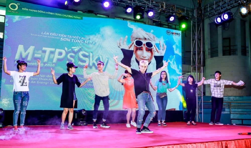 Sơn Tùng họp fan Thái Nguyên ảnh 9 Son Tung hop fan Thai Nguyen anh 9