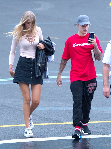 Justin Bieber va Sofia Richie bi bat gap hen ho nguoi moi anh 2