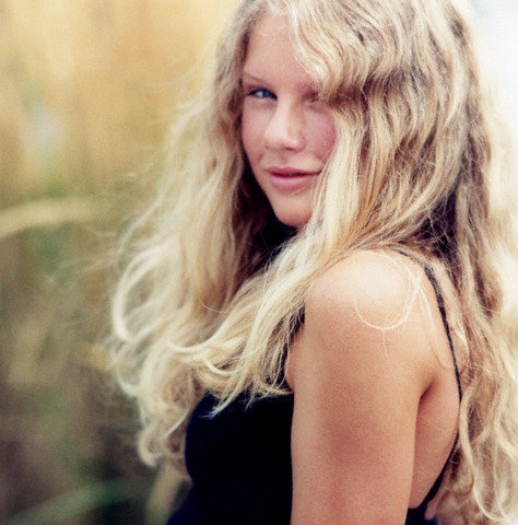 hinh anh Taylor Swift khi chua noi tieng anh 7