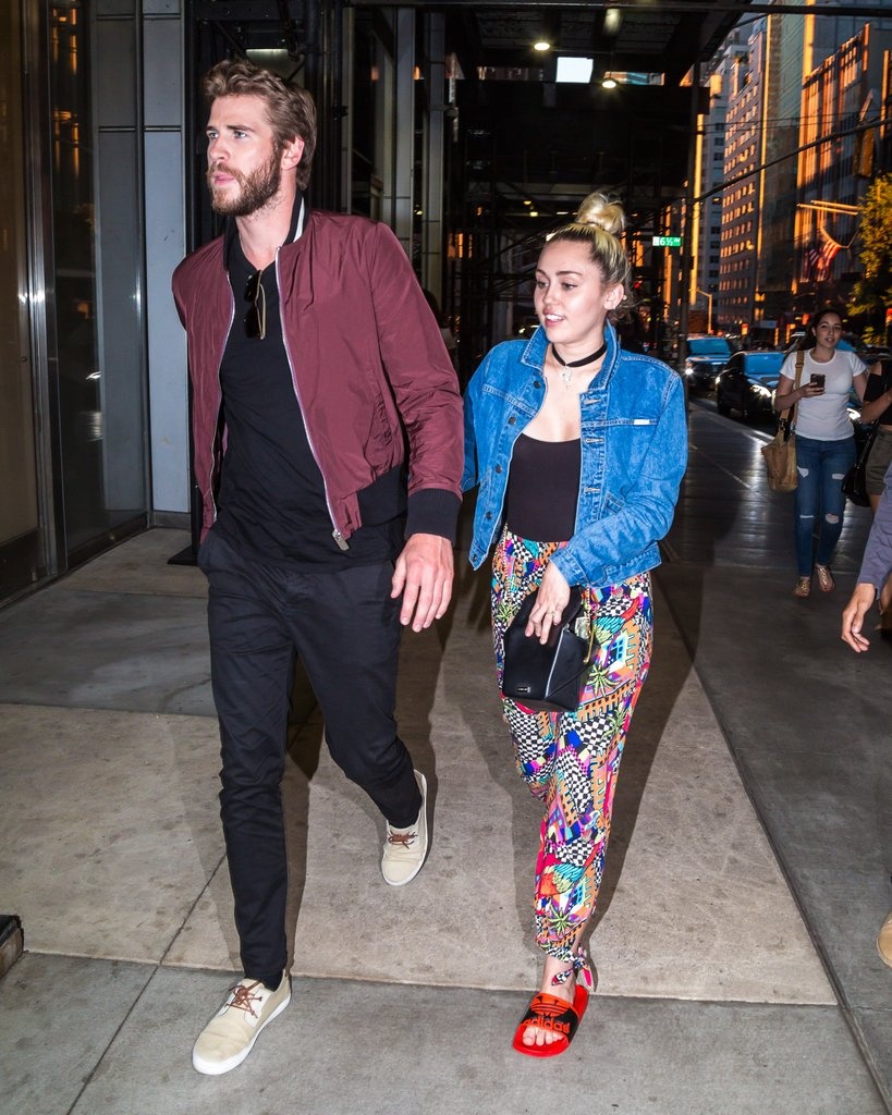 Miley Cyrus va Liam Hemsworth anh 1