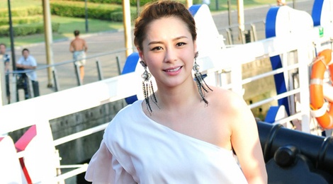 Chung Han Dong mac xau khi tang can hinh anh