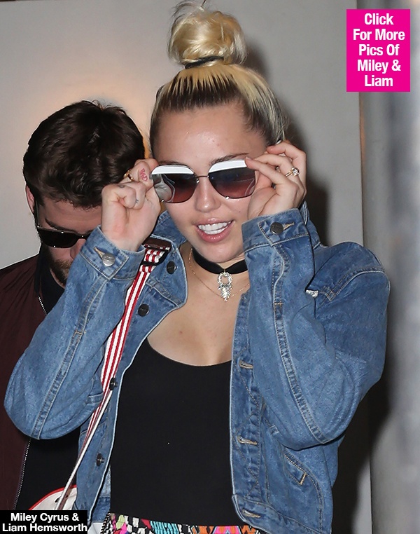 Miley Cyrus và Liam Hemsworth bị nghi bí mật kết hôn ảnh 1 Miley Cyrus va Liam Hemsworth bi nghi bi mat ket hon anh 1