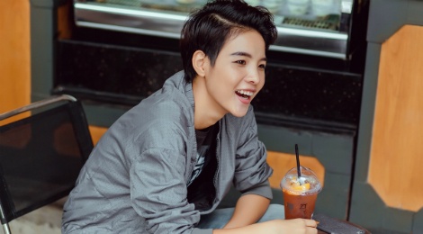 Vu Cat Tuong ra single moi sau lum xum voi nghe si Nhat hinh anh