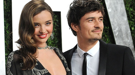 Orlando Bloom xau ho ve loat anh nhay cam tren bien hinh anh