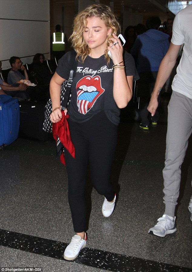 Quý tử nhà Beckham chia tay người yêu ảnh 2 Quy tu nha Beckham chia tay nguoi yeu anh 2