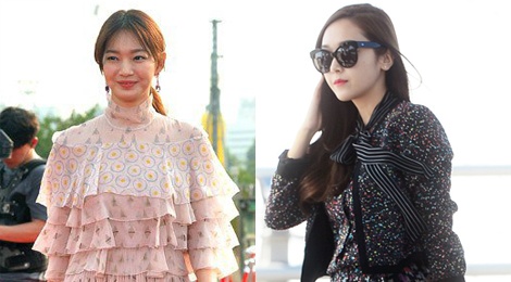 My nhan Han don thu voi vay ao nu tinh hinh anh